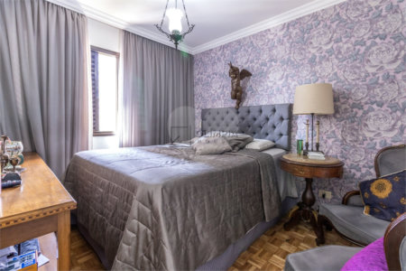 Apartamento com 96 metros em Campo Belo com 3 Dormitorios/Aceita Permutas