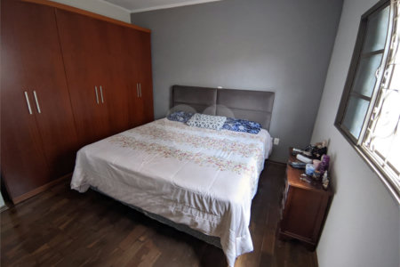 Casa com 3 dormitórios no Jardim Nova Santa Paula