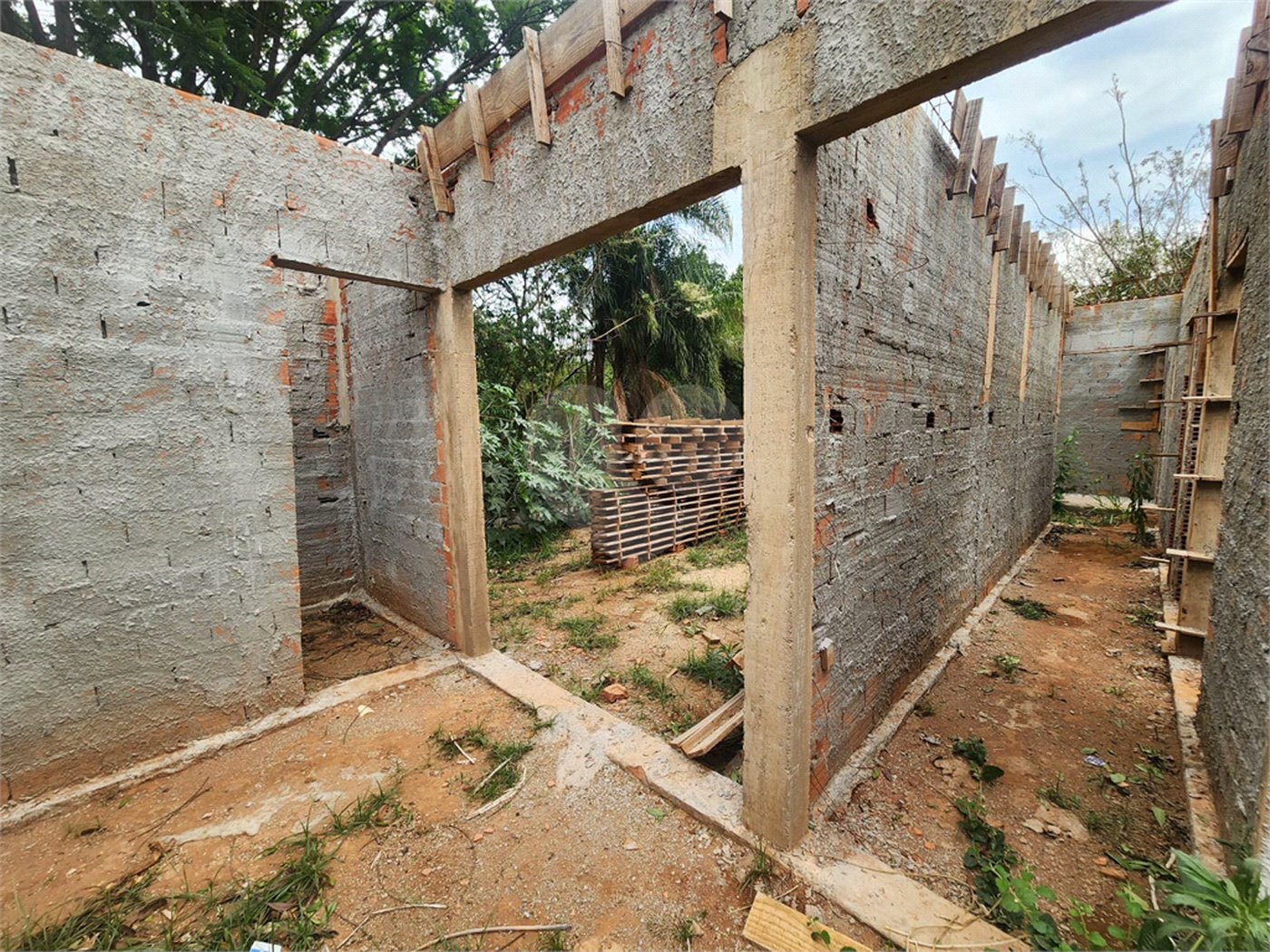 Terreno á venda no Parque FHER