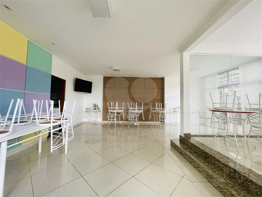 Apartamento pronto para mudar 69 m² c/ 2 Dormitórios e 1 Vaga -Condomínio Kentucky Próximo ao Shopping Metrópole!