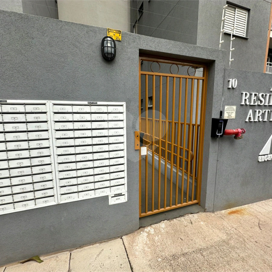 Apartamento a venda com 2 dormitorios sendo 1 suíte