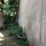 Casa térrea à venda em local tranquilo e arborizado