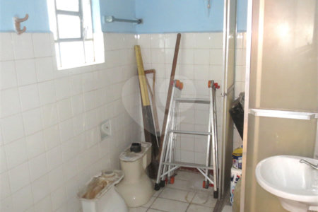 Sobrado Cial/Residencial à venda no Cambuci-220m2 construídos - 4 Quartos/12 vagas na garagem
