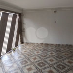 Casa térrea para venda, com 3 dormitórios, sendo 1 suíte.