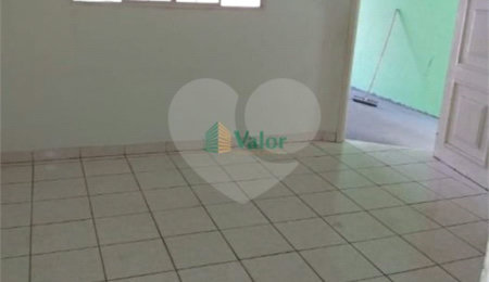 Casa à venda com 3 quartos, sendo 2 suítes,  em Parque Sisi, São Carlos, SP