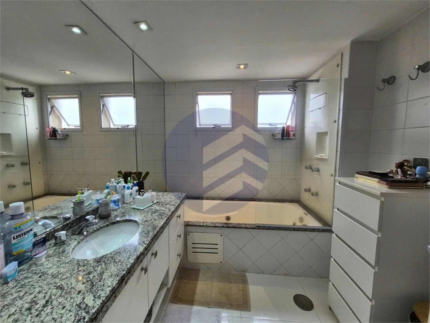 Apartamento à venda com 3 quartos, sendo 3 suítes, em Lar São Paulo, São Paulo - SP