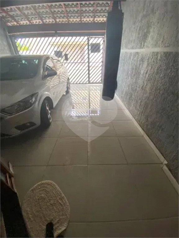 CASA A VENDA NO VISTA LINDA, 3 DORMITORIOS, 2 BANHEIROS, 2 VAGAS, SÃO JOSÉ DOS CAMPOS/SP.