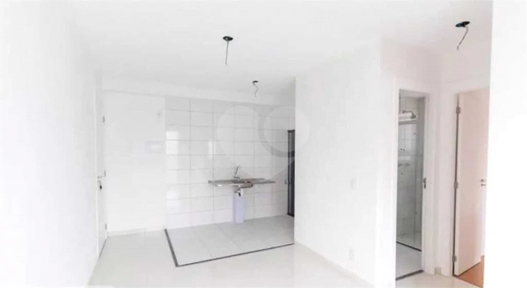 Apartamento com 50m², 2 dormitórios, 1 vaga, á venda em Itaquera.