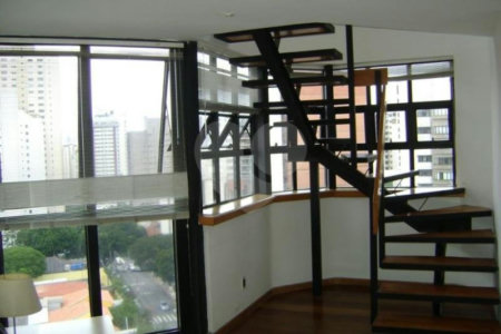 MARAVILHOSA COBERTURA DUPLEX 100 m² ÚTEIS REFORMADA - CAMPO BELO