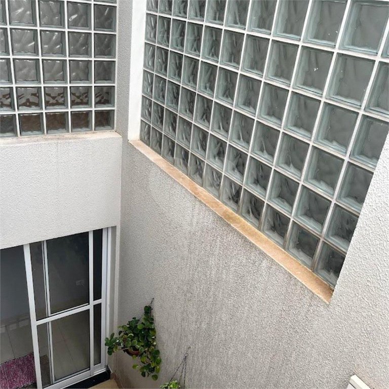 Apto de 230m² no Cambuci com 3 dorms, 5 vagas, 3 suítes. Estudo permuta.