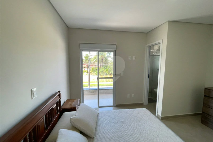Casa à venda ou para alugar com 3 suítes em Morada da Praia, Bertioga, SP