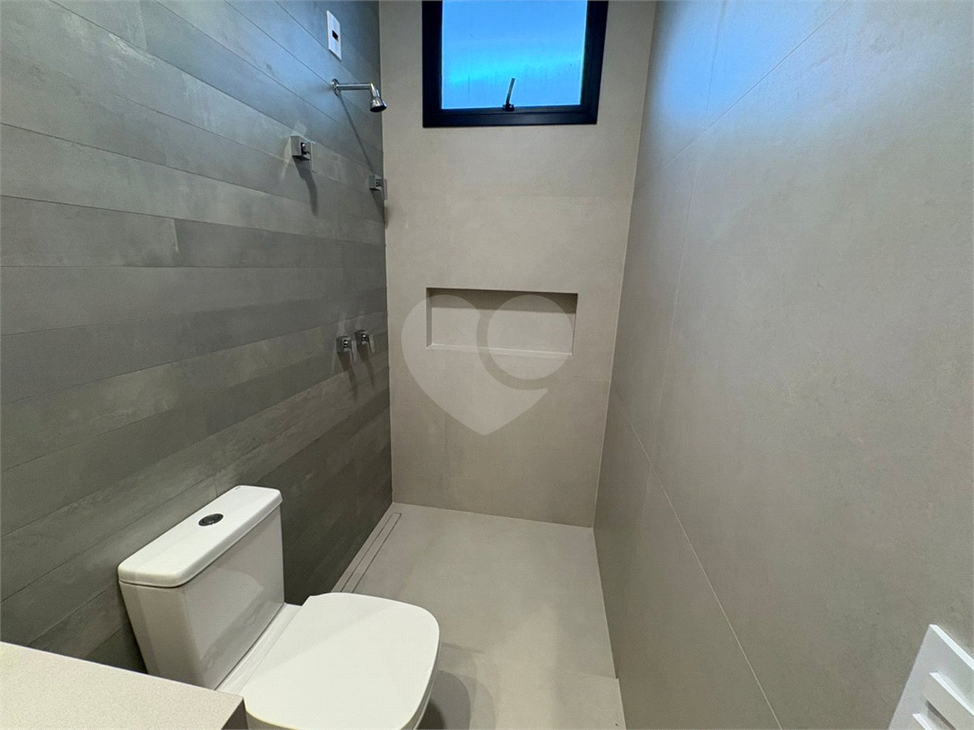 Casa á venda no condomínio Damha IV