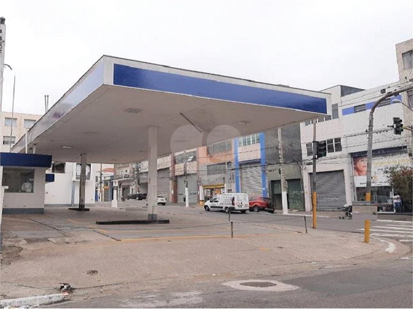 Espaço ideal para posto de gasolina, farmácia e loja no Bom Retiro