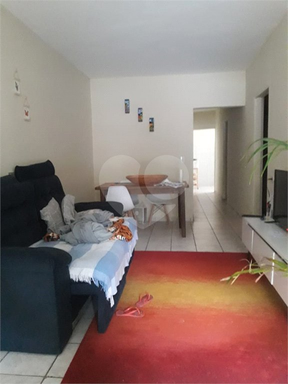 Terreno à venda de 251m² na Chácara Inglesa