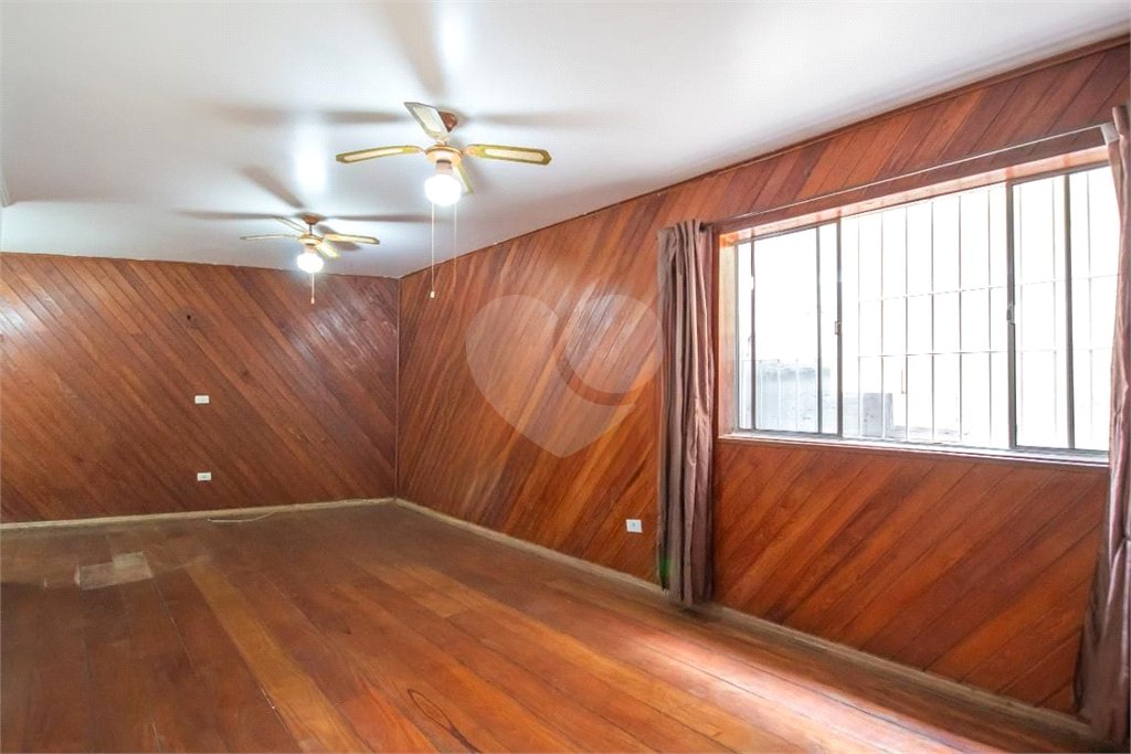 Casa à venda com 206m², 3 quartos e 2 vagas