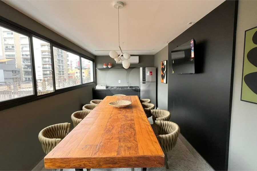 Apartamento à venda com 3 quartos, sendo 3 suítes, no Centro, Poços de Caldas - MG