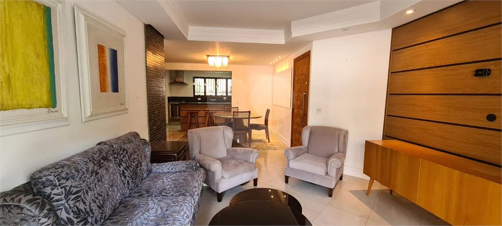 Apartamento à venda no Campo Belo com 110m², 03 dormitórios sendo 01 suite, 2 vagas - São Paulo/S