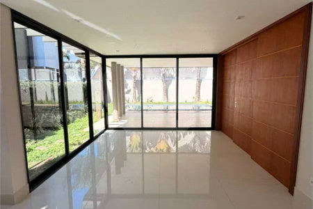 CASA À VENDA CONDOMINIO PORTAL BRAGANÇA | 4 SUÍTES | PISCINA