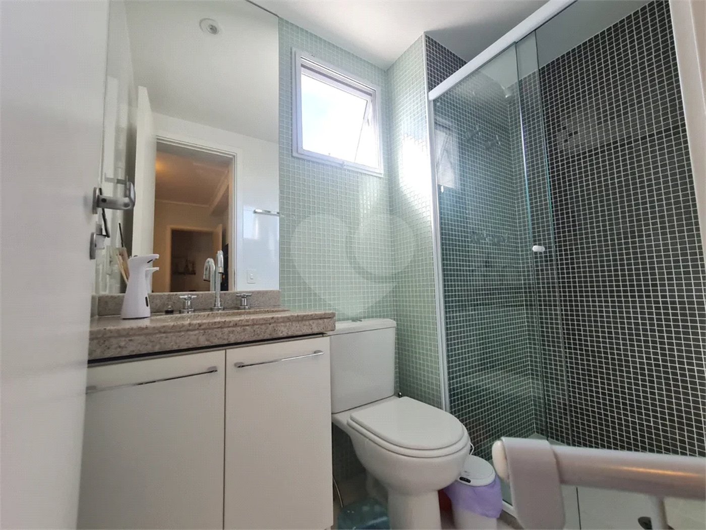 Apartamento à venda com 4 quartos, sendo 3 suítes, em Jardim Marajoara, São Paulo, SP