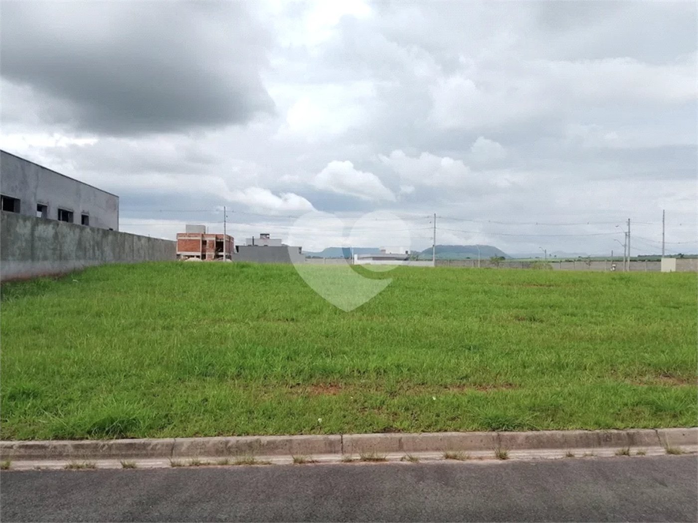 TERRENO A VENDA NO RESIDENCIAL TERRAS DE ÁRTEMIS