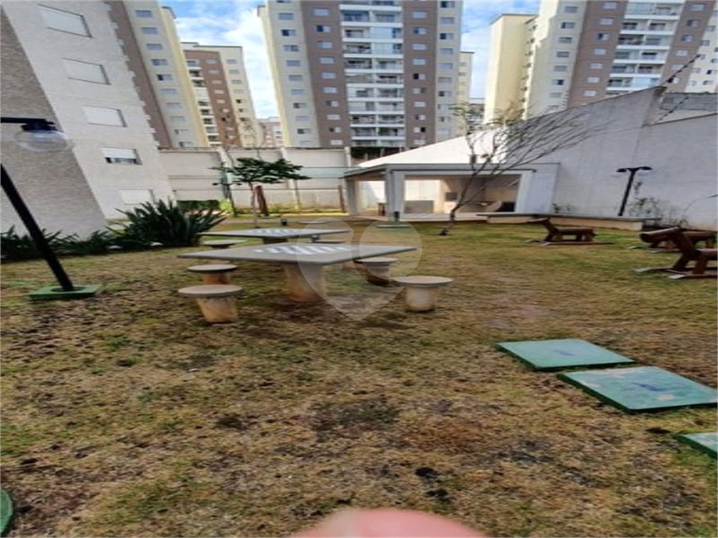 Apto com varanda gourmet no Belém Brás