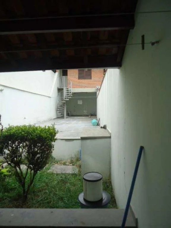 Sobrado à venda com 3 suítes em Vila Gomes, São Paulo, SP