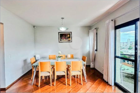 Apartamento à venda 4 dormitórios, 4 banheiros, 3 vagas, depósito. 2 aptos por andar. Torre única.No Anália Franco.