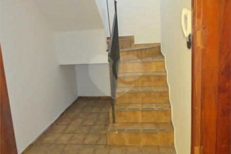 Sobrado Conservado na Saúde- 230m2 - 3 Quartos/1 Suíte/2 Vagas