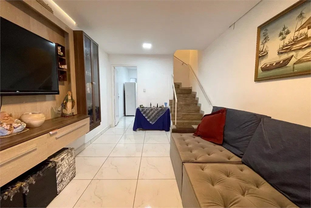 Sobrado à venda com 3 quartos, sendo 1 suíte,  em Butantã, São Paulo, SP