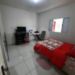 Casa Térrea com 2 dormitórios.