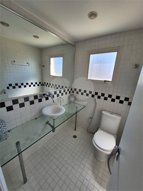 Apartamento para venda em Moema com 2 quartos, sendo 1 suíte, 1 vaga, 62 m²