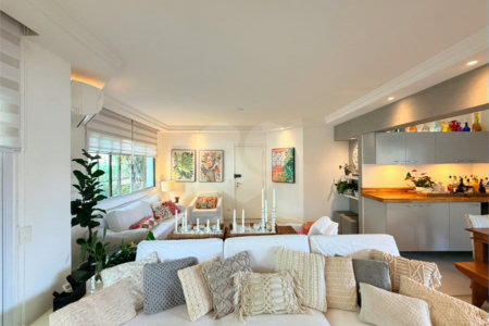 Apartamento a venda na Vila Olímpia com 3 quartos, São Paulo - SP