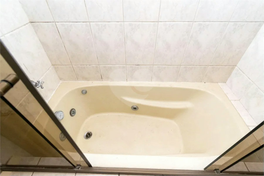 Casa à venda com 200m², 4 quartos e 2 vagas