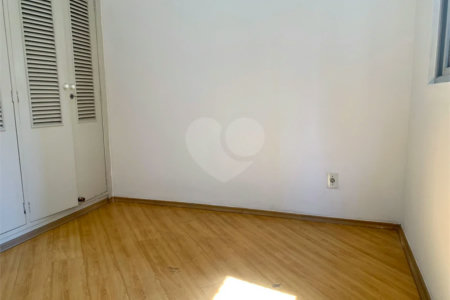 Excelente oportunidade! Paraíso 125m², 3dormitórios sendo 1 suíte, 1 vaga.