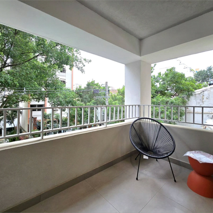 Studio Mobiliado Pinheiros 28m² Próximo Metrô Fradique Coutinho