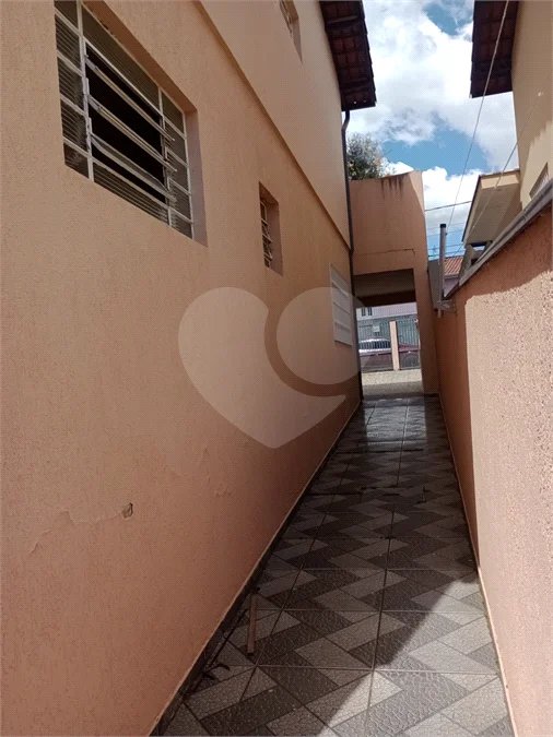Casa à venda ou para alugar com 2 quartos, sendo 1 suíte, em Jardim São José, São Roque, SP