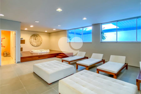 Apartamento a venda ao lado do Metro Ipiranga