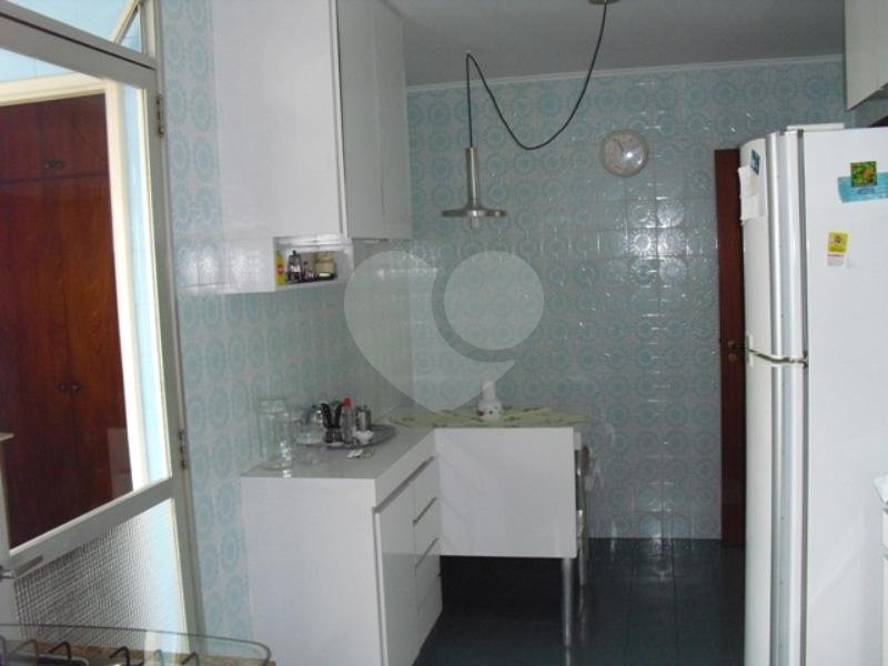 Apartamento à venda com 4 quartos, sendo 1 suíte, em Campo Belo, São Paulo, SP