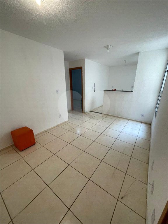 Apartamento no Condomínio Monte Everest.