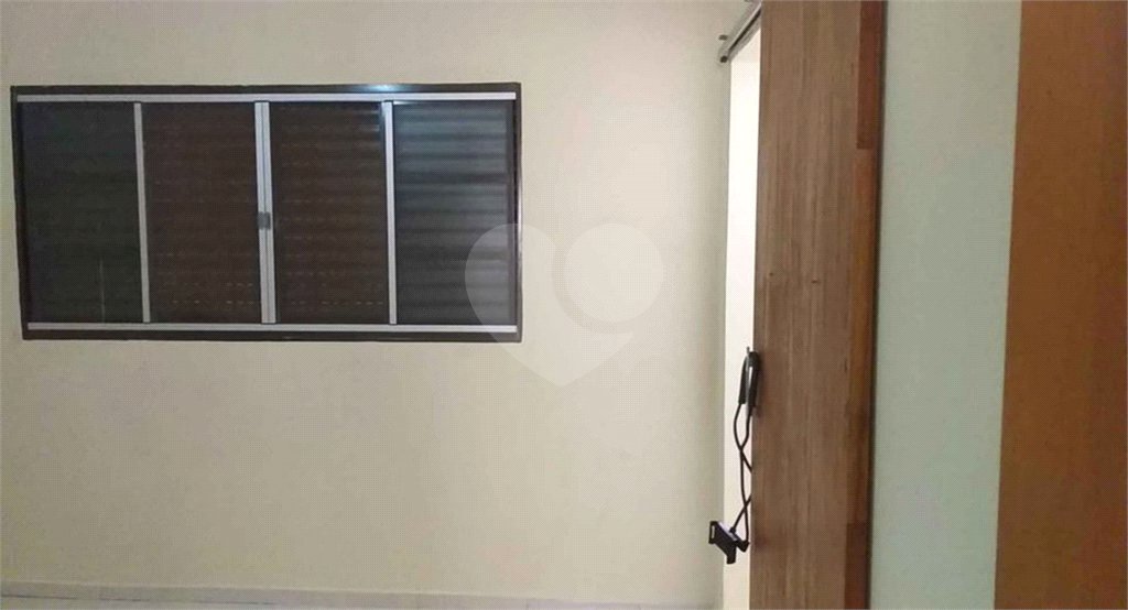 Casa térrea para venda em Araraquara/SP.