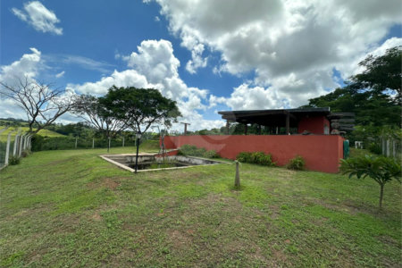 Sítio á venda - 6,6 Hectares
