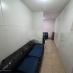 Casa com edícula no Abdelnur.