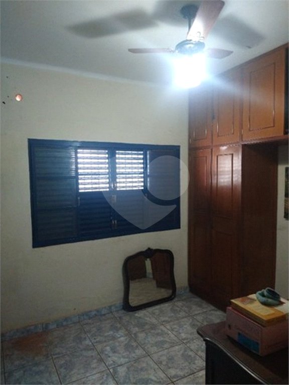 Casa térrea no Centro em Araraquara/SP, com 4 dormitórios