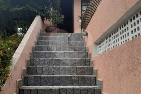 Casa com 4 dorms, Jardim Paulista, Atibaia