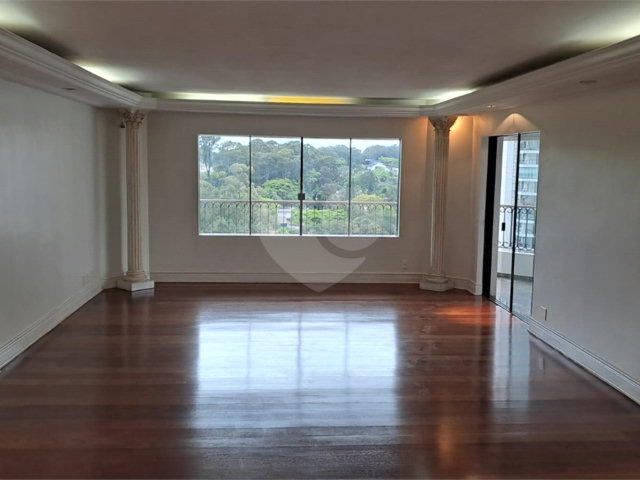 Apartamento à venda ou para alugar com 4 suítes em Santo Amaro, São Paulo, SP