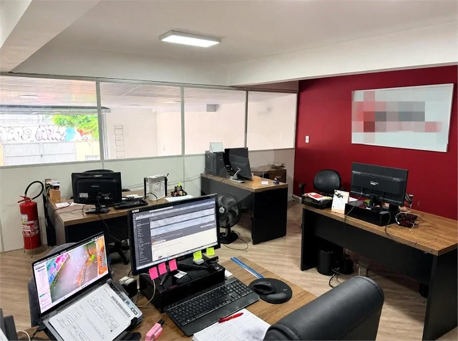 PRÉDIO COMERCIAL E RESIDENCIAL(KITNETS) COM GALPÃO À VENDA Jardim Ocara – Santo André/SP