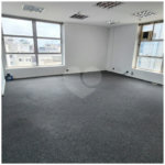 Sala comercial com 43 m² de área útil para locação no Paraíso
