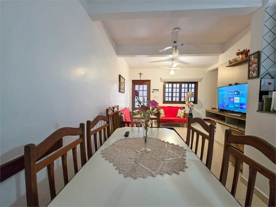 Villagio à venda com 3 quartos, sendo 1 suíte,  em Riviera de São Lourenço, Bertioga, SP
