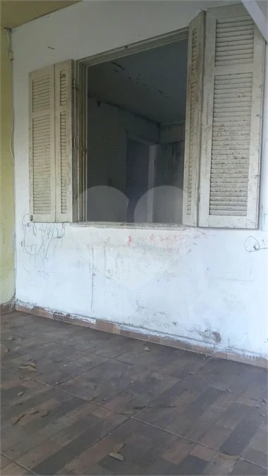 OPORTUNIDADE! ÓTIMO PARA INVESTIDOR. TERRENO 307 M²- Proximidade JABAQUARA