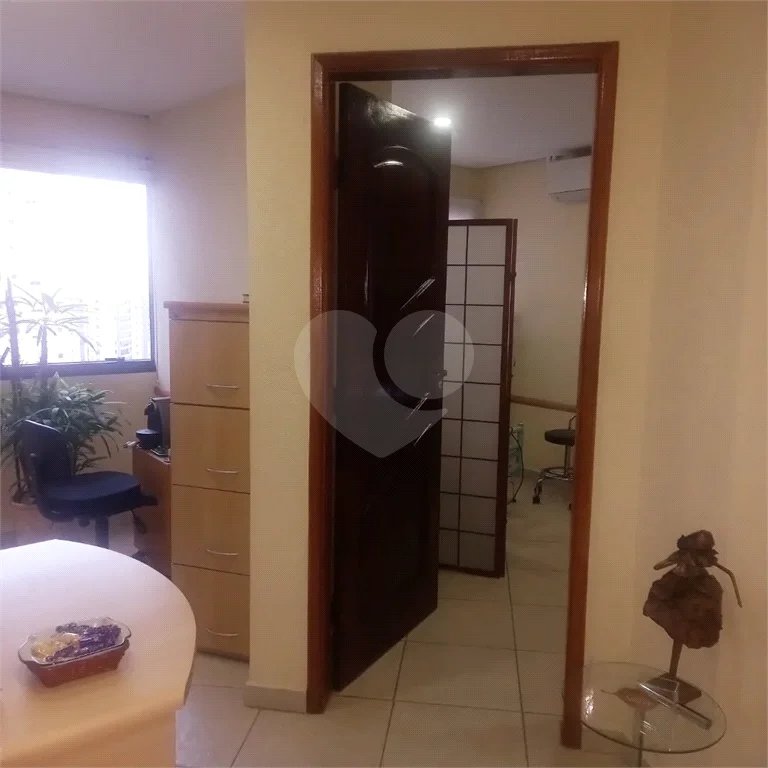 Sala Comercial em Vila Mariana com 39m²